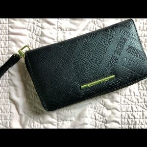 Steve Madden wallet